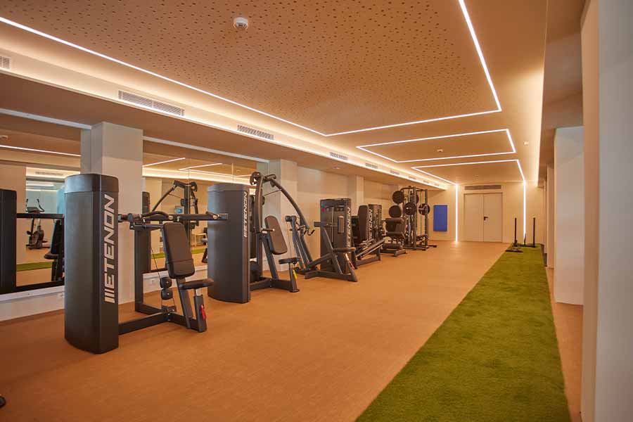 gym playa esperanza resort