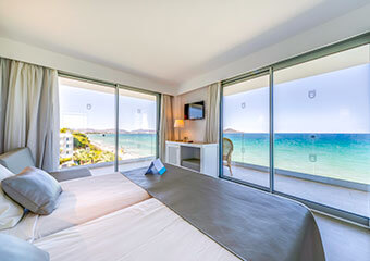 Twin room direct sea view 