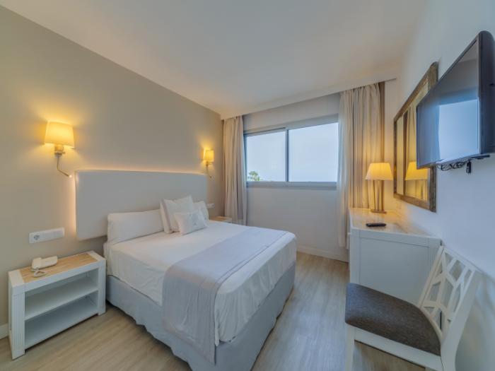 dDouble/ Twin room Low Cost without balcony playa esperanza resort