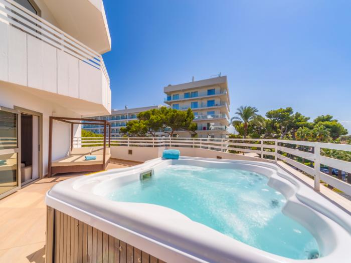 Superior Junior Suite side sea view playa esperanza resort