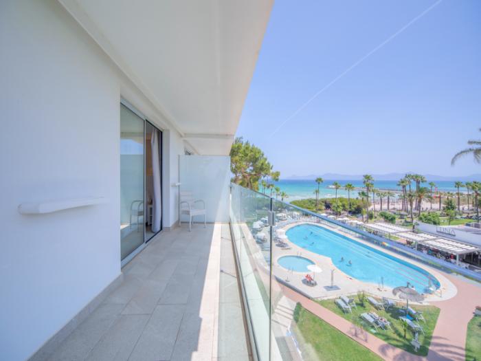 suite premium playa esperanza resort