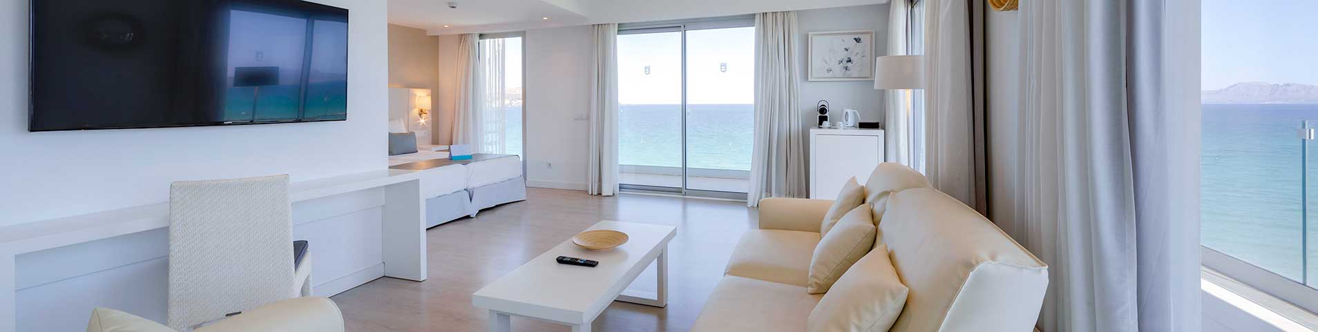 Royal Suite front sea view playa esperanza resort